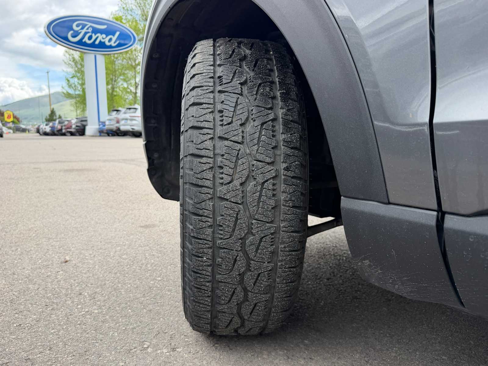 Thumbnail: 2023 Ford Explorer - 34
