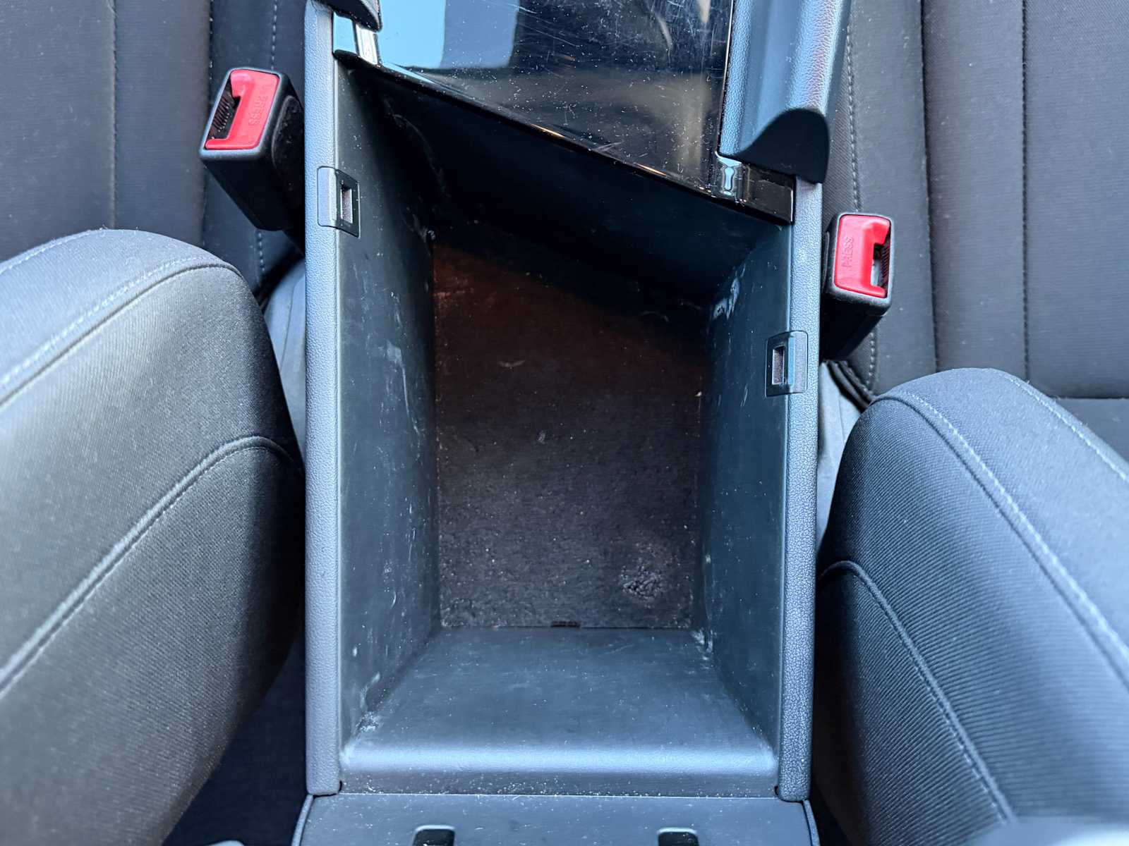 Thumbnail: 2021 Hyundai Elantra - 22