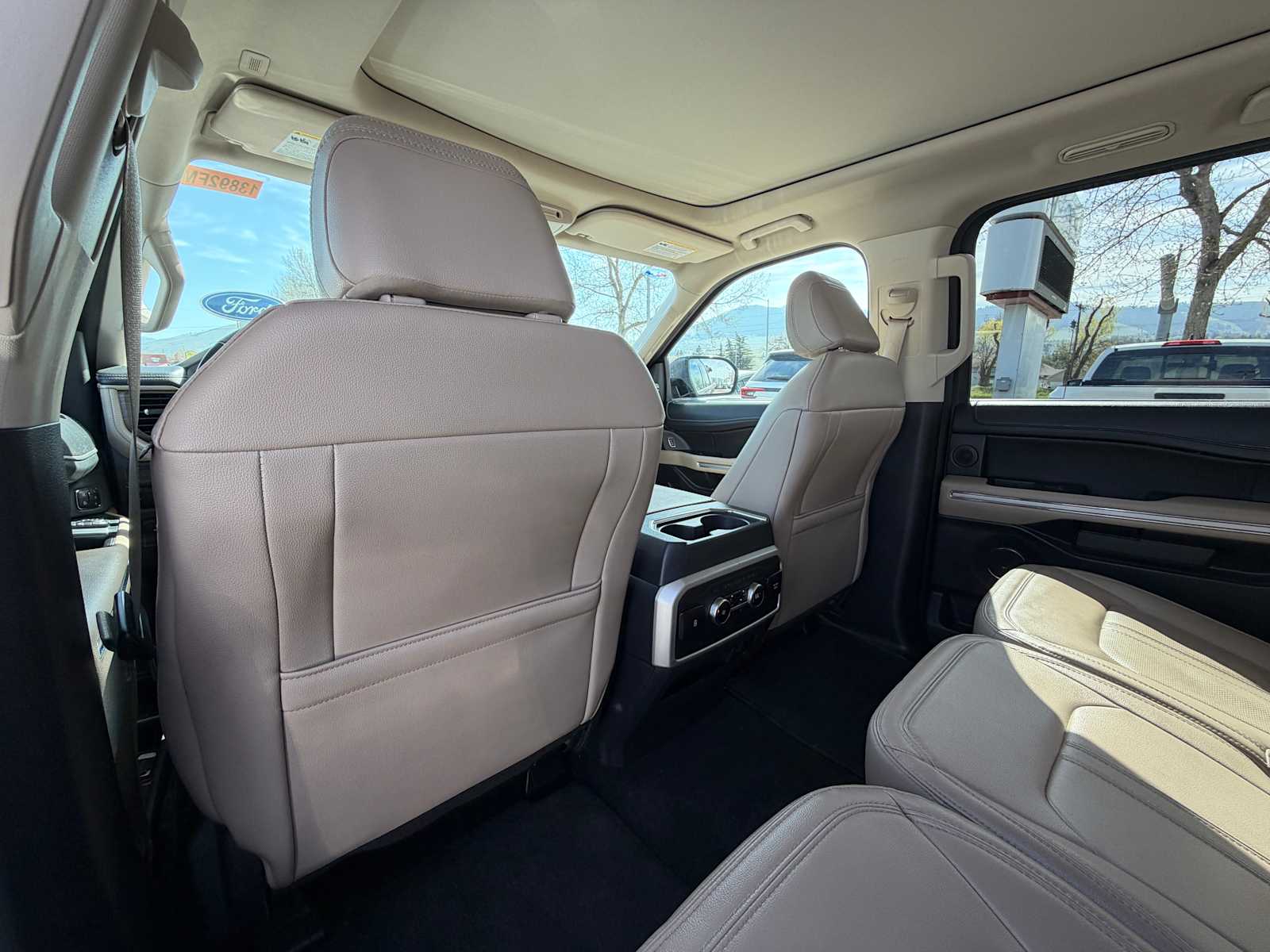 Thumbnail: 2024 Ford Expedition MAX - 29