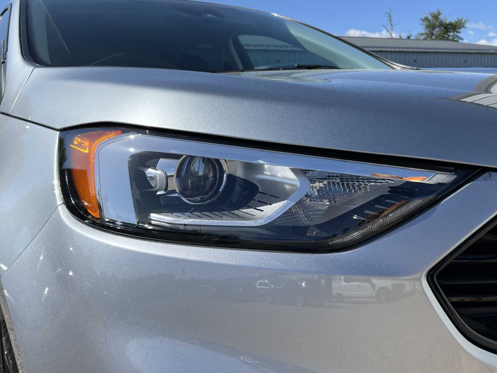 2024 Ford Edge SE photo 3