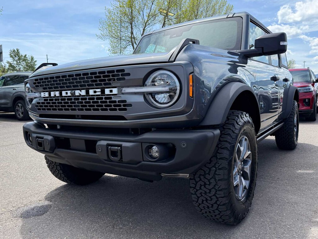 New 2025 Ford Bronco Badlands SUV