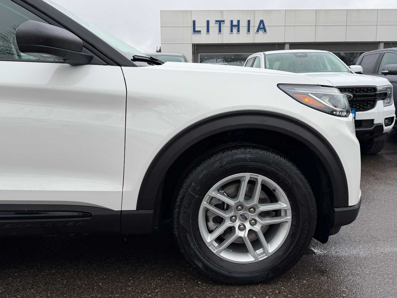 Thumbnail: 2026 Ford Explorer - 5