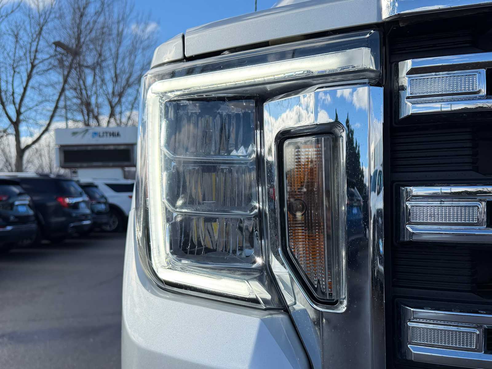 2023 Gmc Sierra 2500 HD SLE photo 2