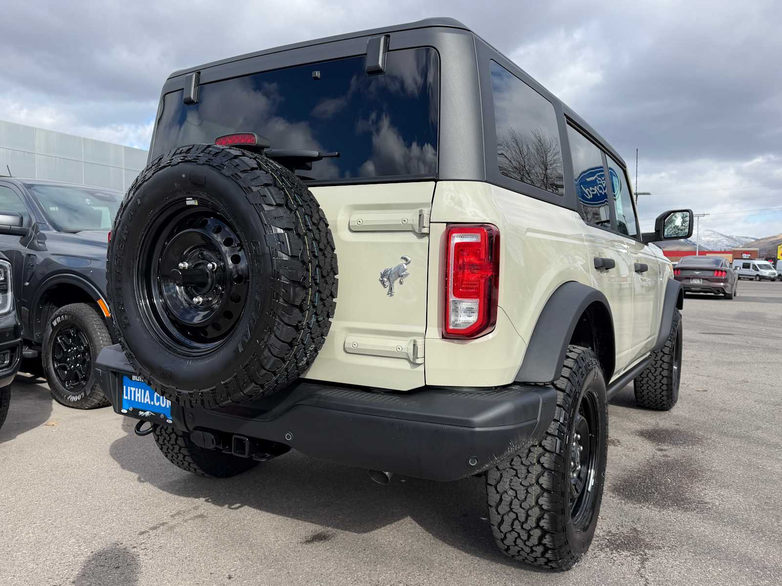 Thumbnail: 2026 Ford Bronco - 7