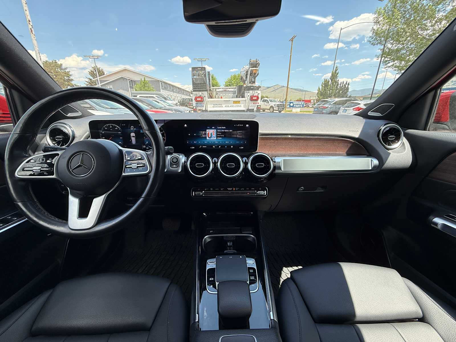 Thumbnail: 2020 Mercedes-Benz GLB - 28