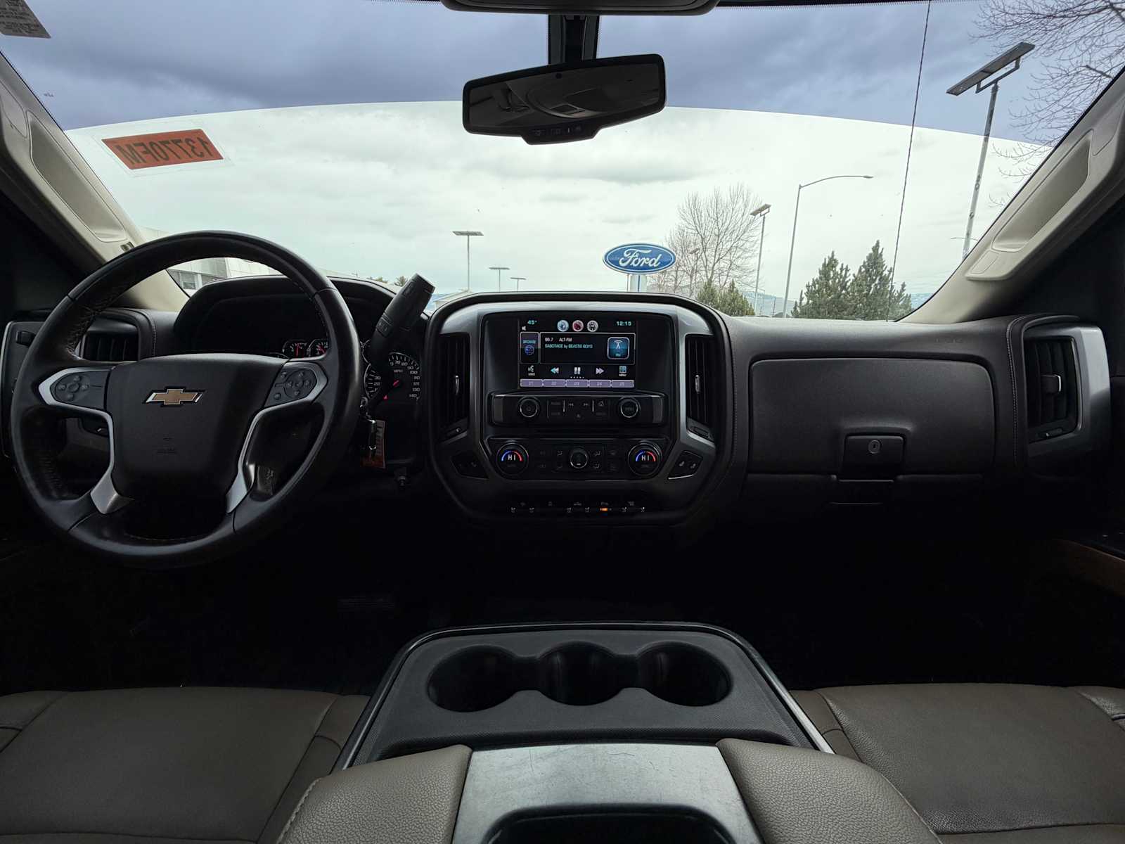 Thumbnail: 2015 Chevrolet Silverado 2500 - 30