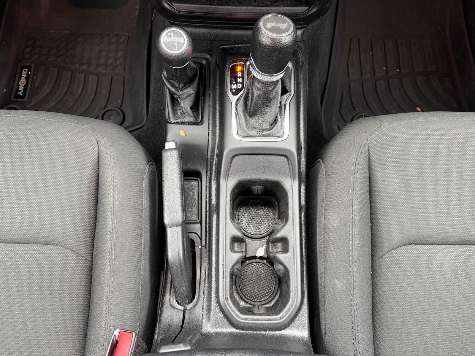 Thumbnail: 2023 Jeep Wrangler - 17