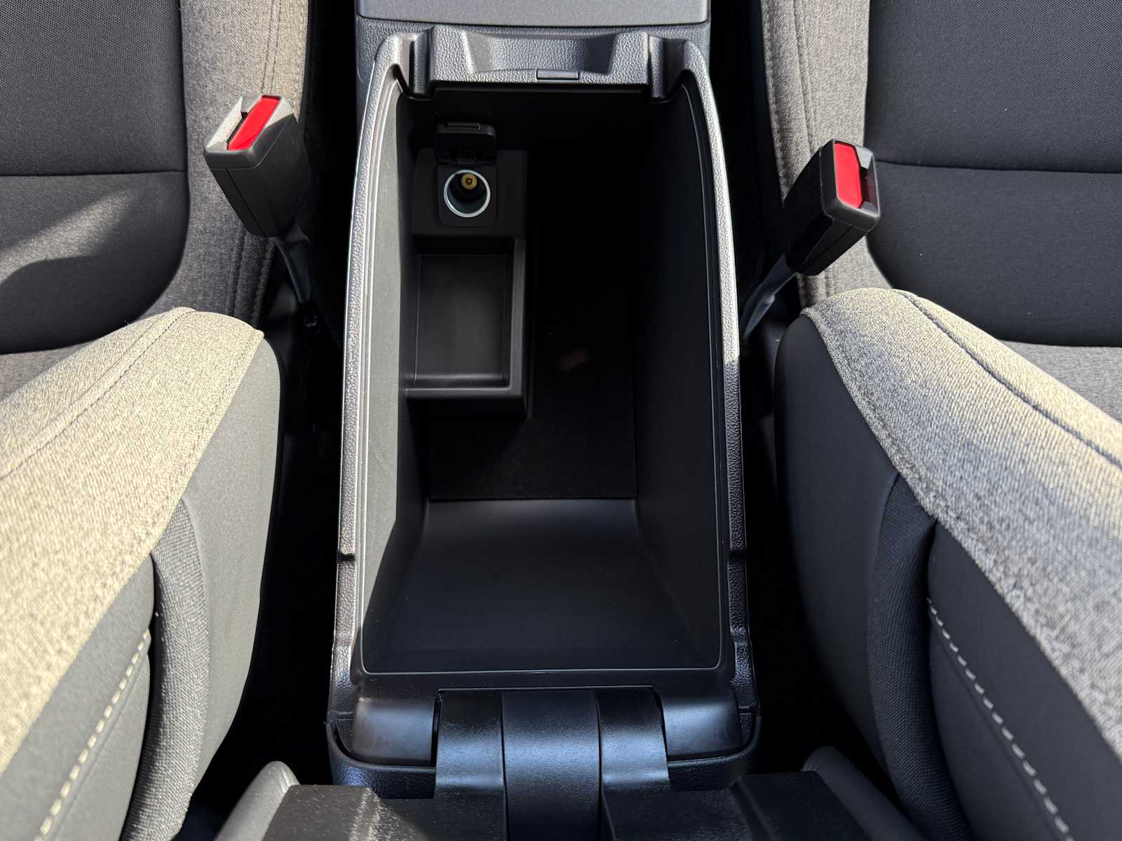 Thumbnail: 2025 Ford Bronco Sport - 23