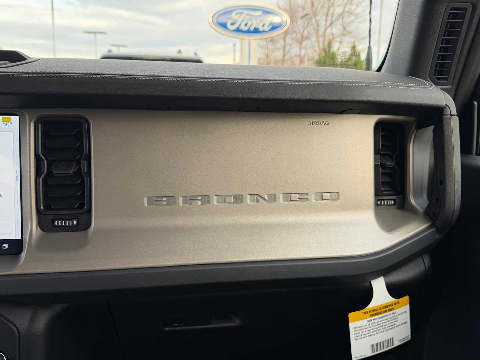 Thumbnail: 2025 Ford Bronco - 24