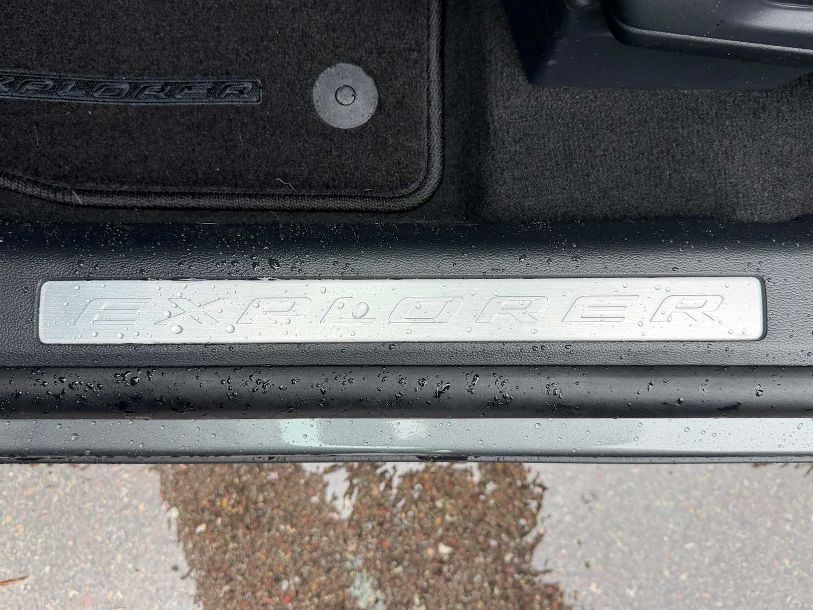 Thumbnail: 2026 Ford Explorer - 12