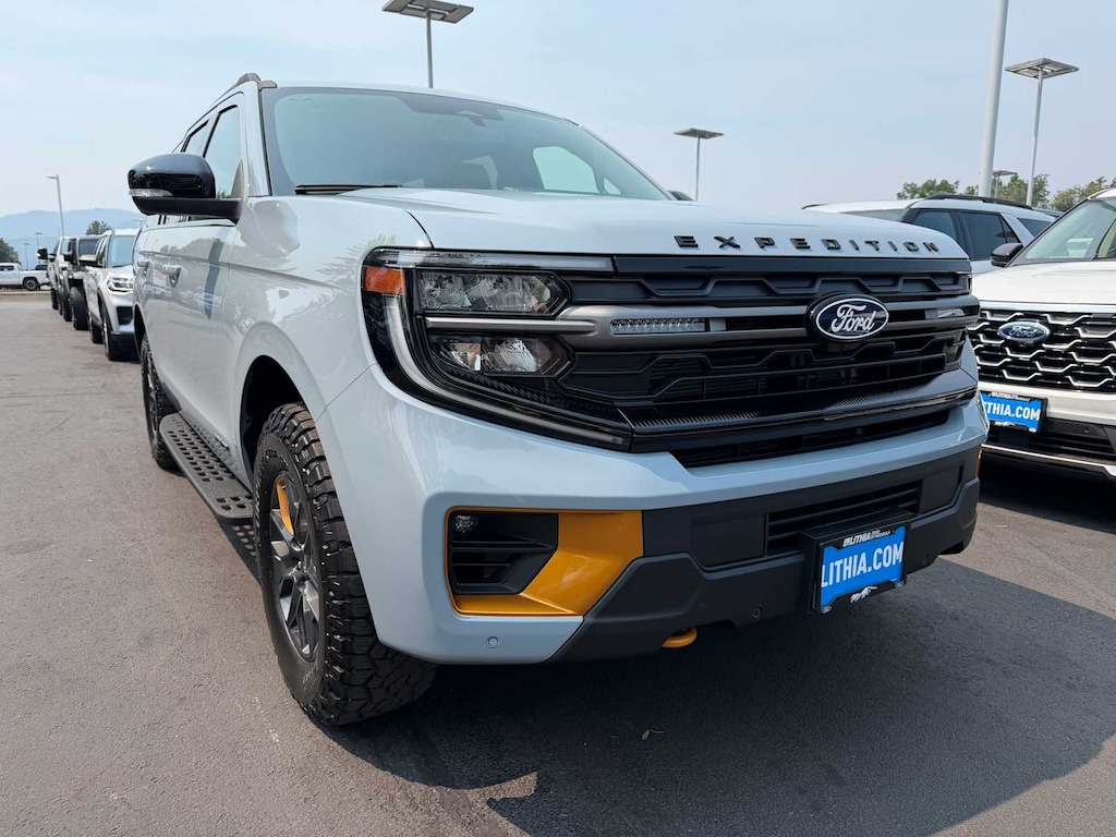 New 2027 Ford Expedition Tremor SUV