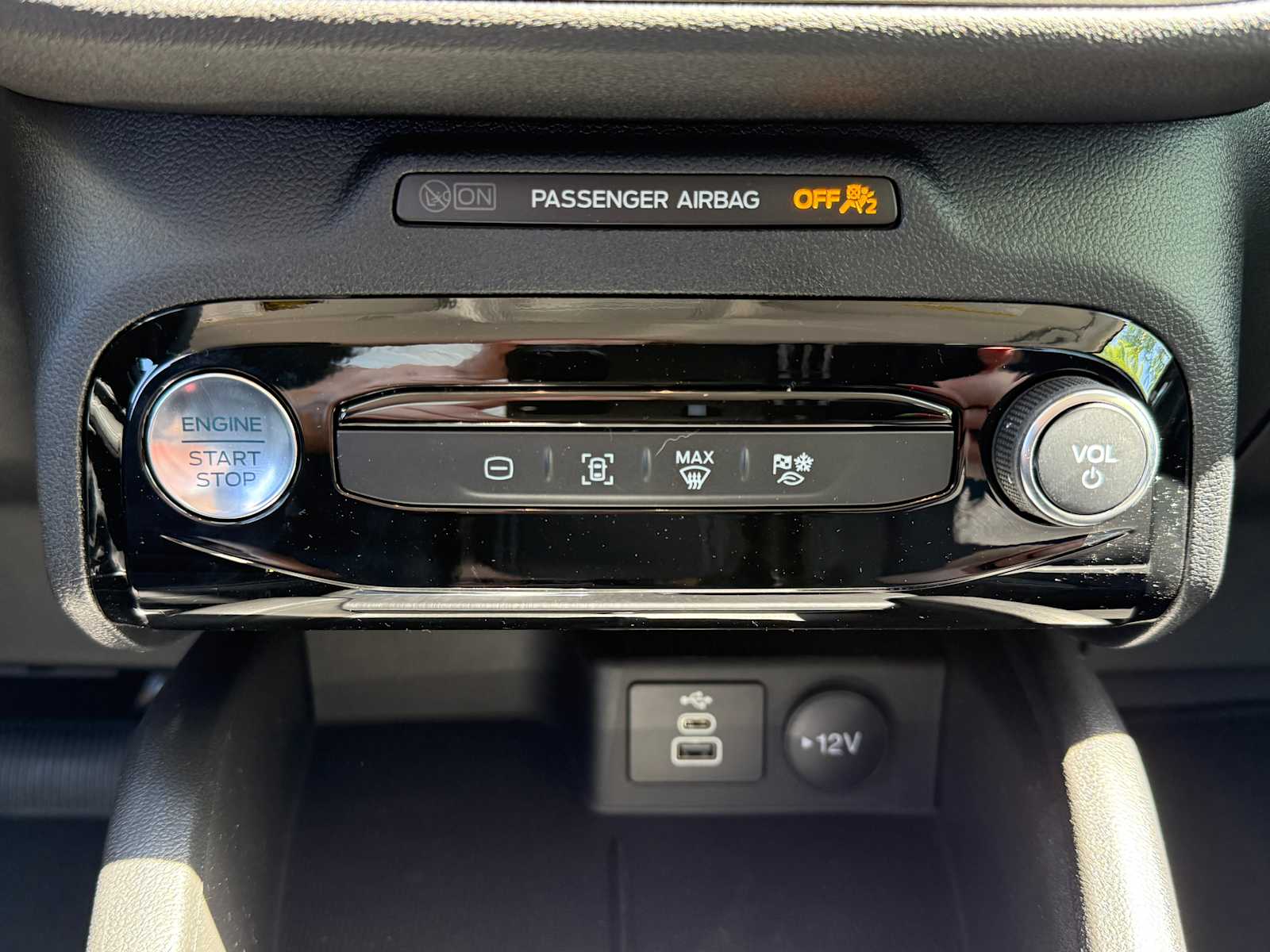 Thumbnail: 2025 Ford Escape - 16