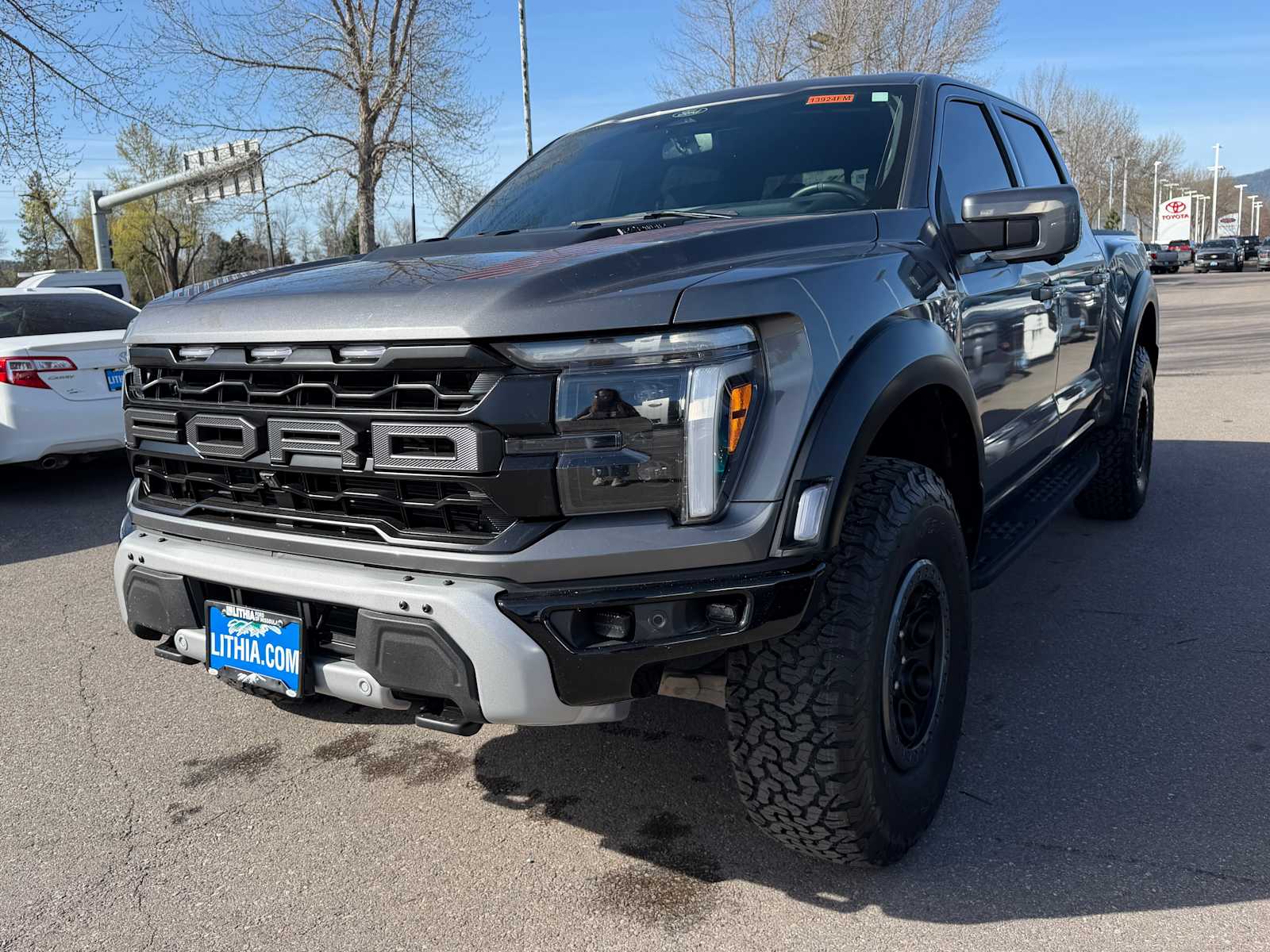 2025 Ford F-150 Raptor 4x4 SuperCrew 5-1/2 Box's photo