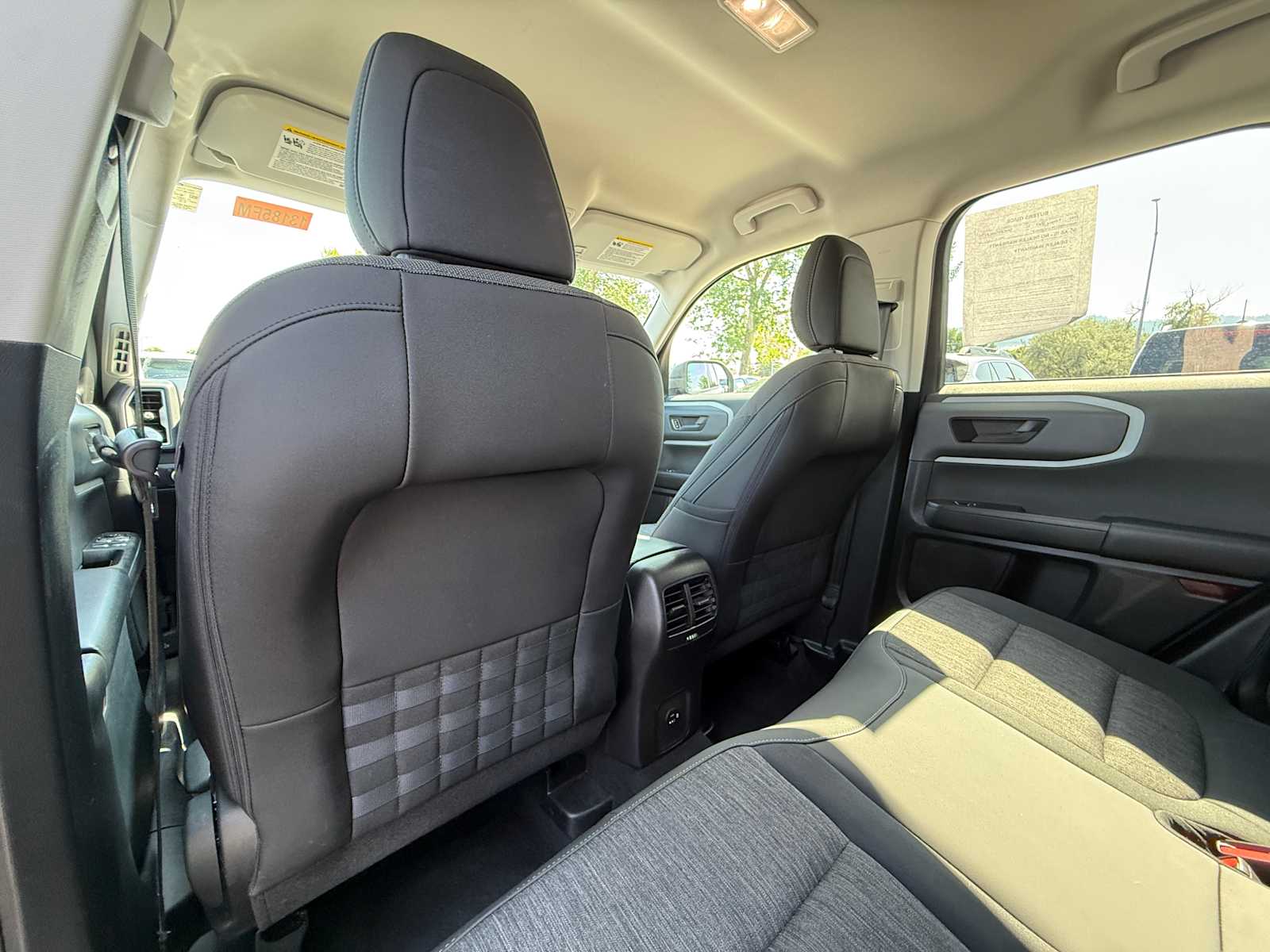 Thumbnail: 2022 Ford Bronco Sport - 25