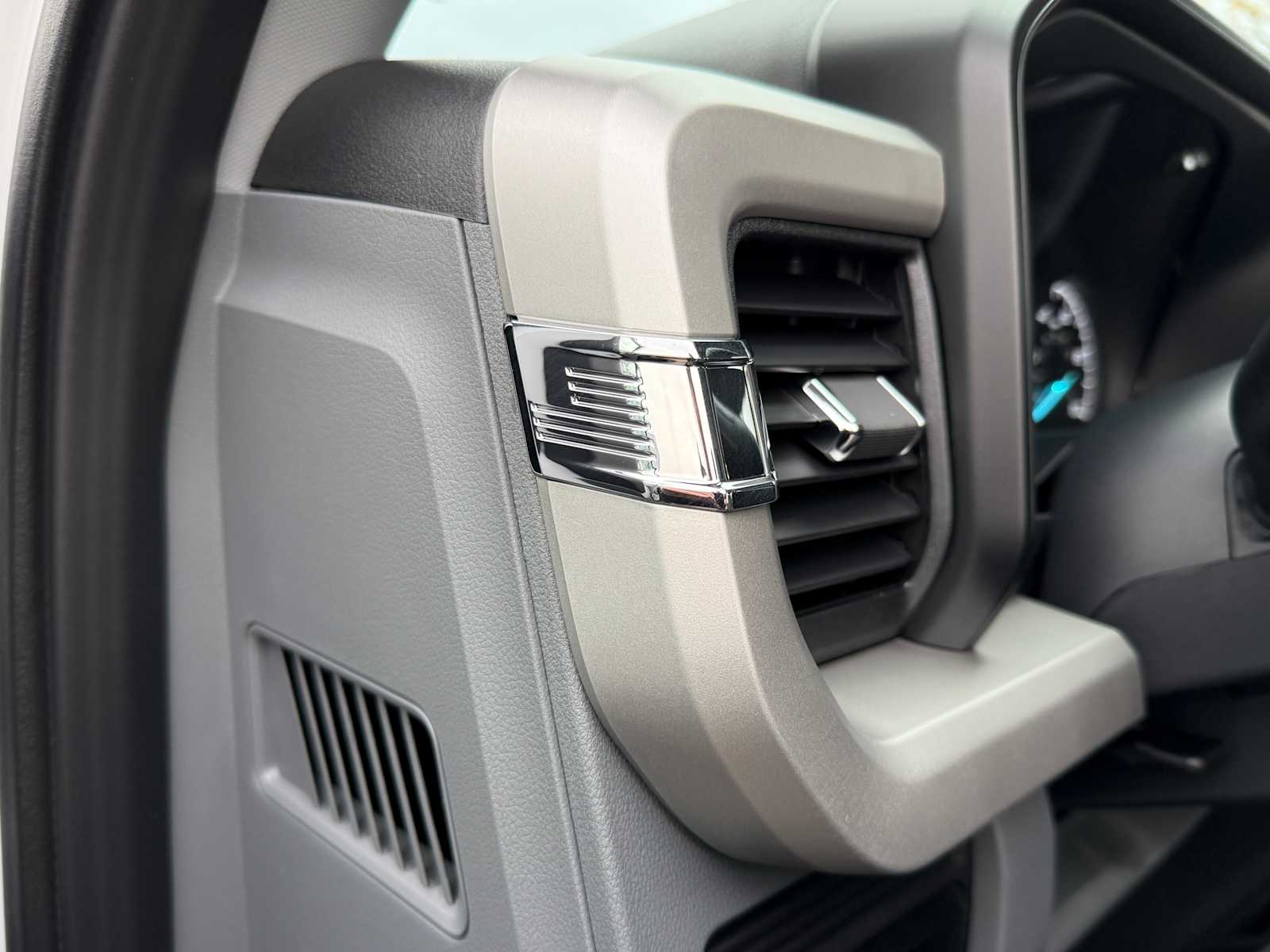 Thumbnail: 2026 Ford F-250 - 11