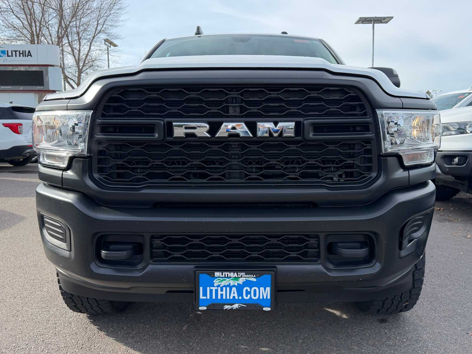 2019 Ram 2500 Tradesman photo 2