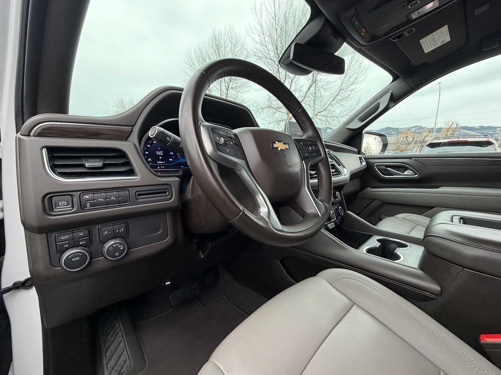 Thumbnail: 2023 Chevrolet Tahoe - 13