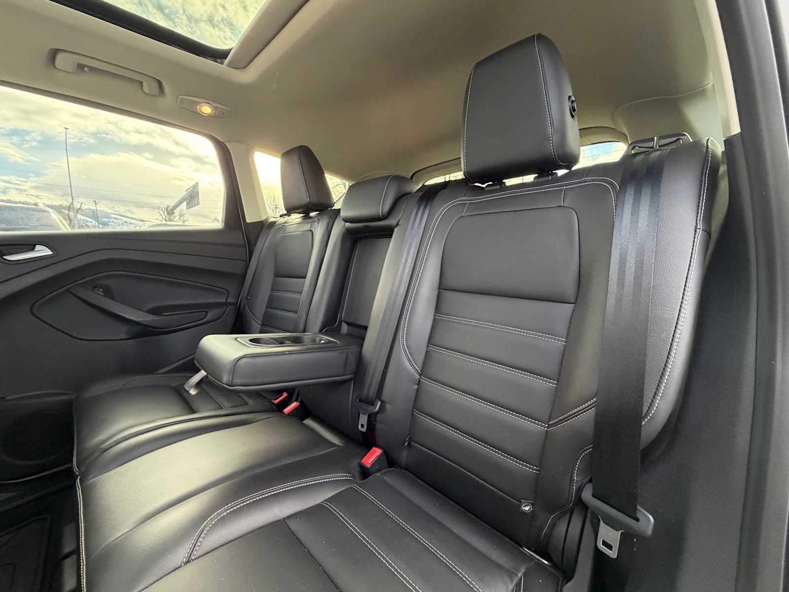 Thumbnail: 2017 Ford Escape - 25