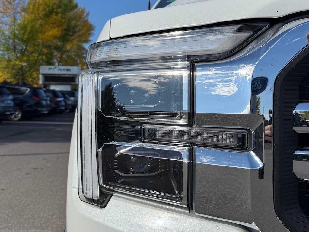 New 2025 Ford F-150 Lariat Truck SuperCrew Cab