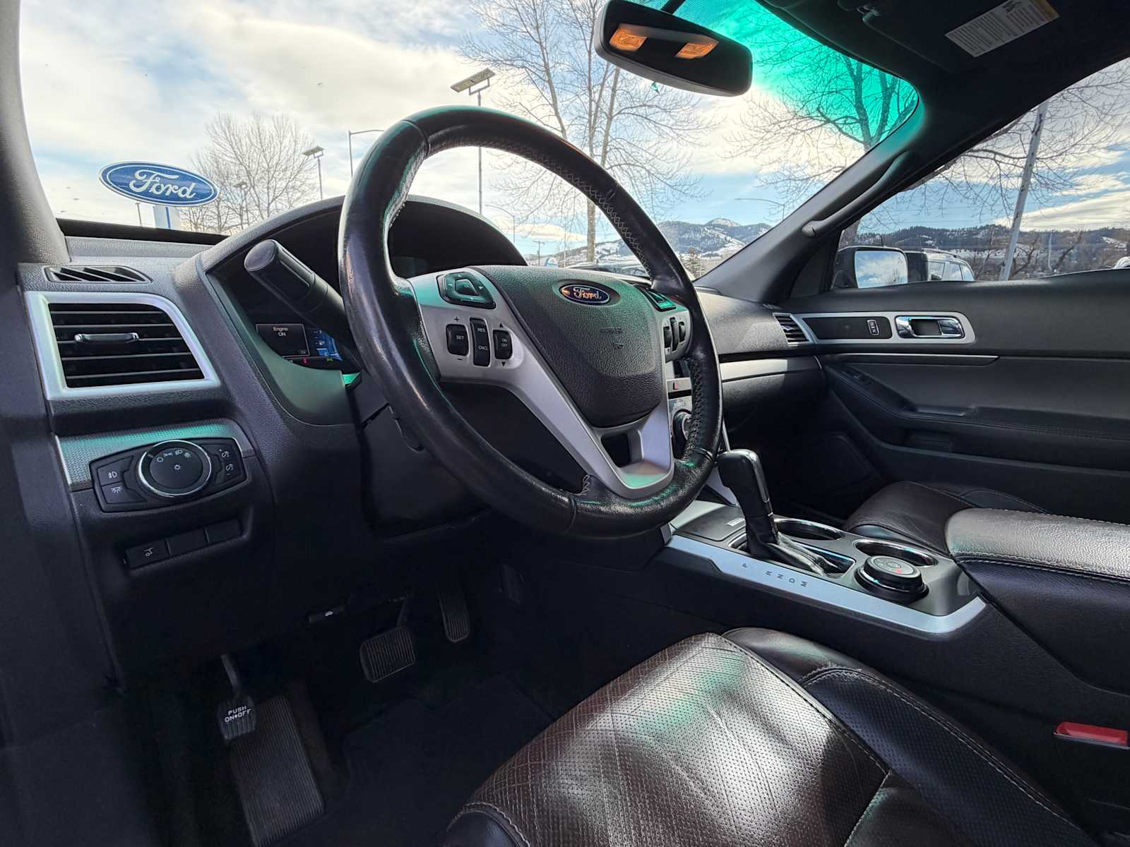 Thumbnail: 2014 Ford Explorer - 13