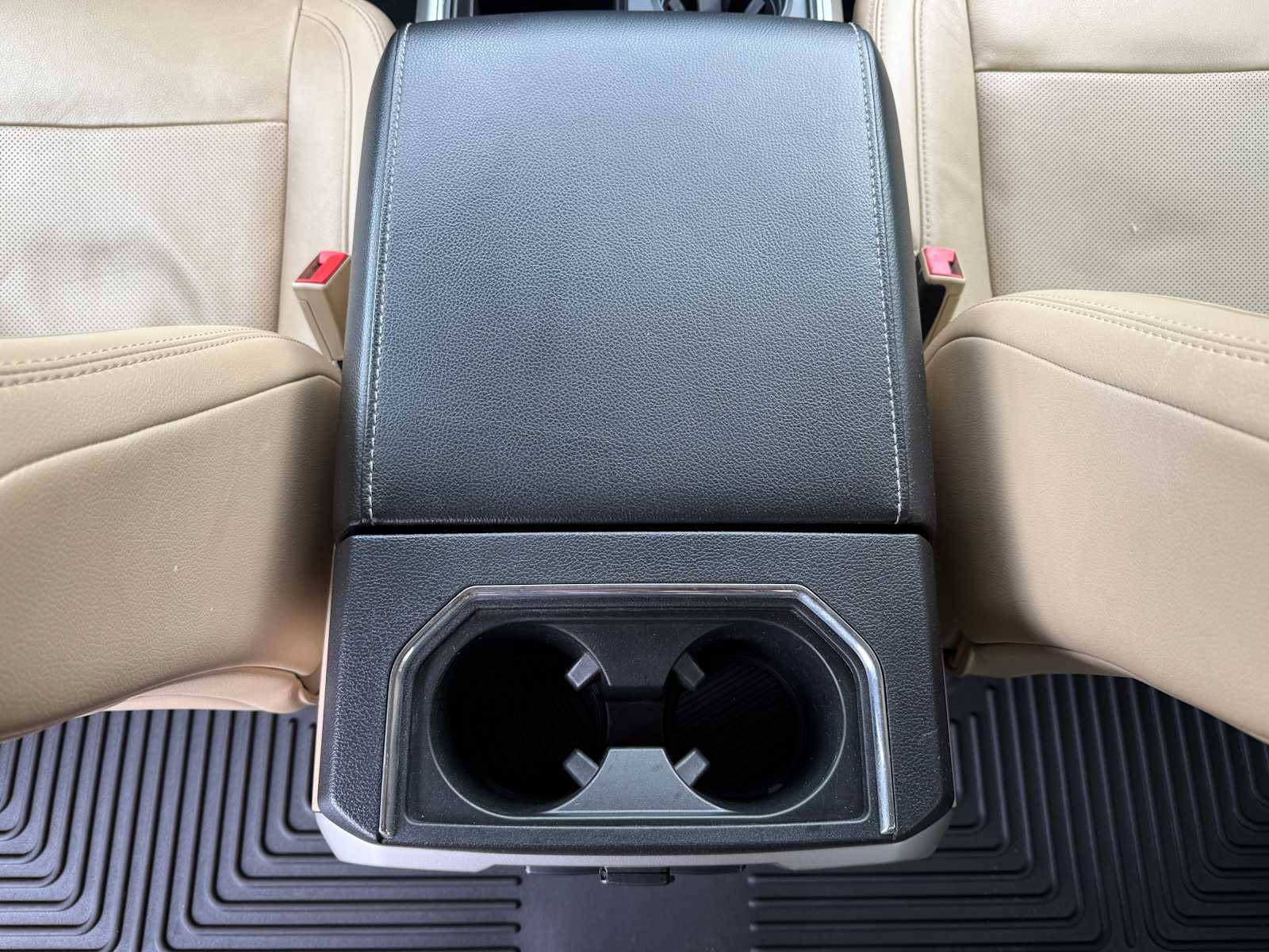 Thumbnail: 2019 Ford Econoline - 24