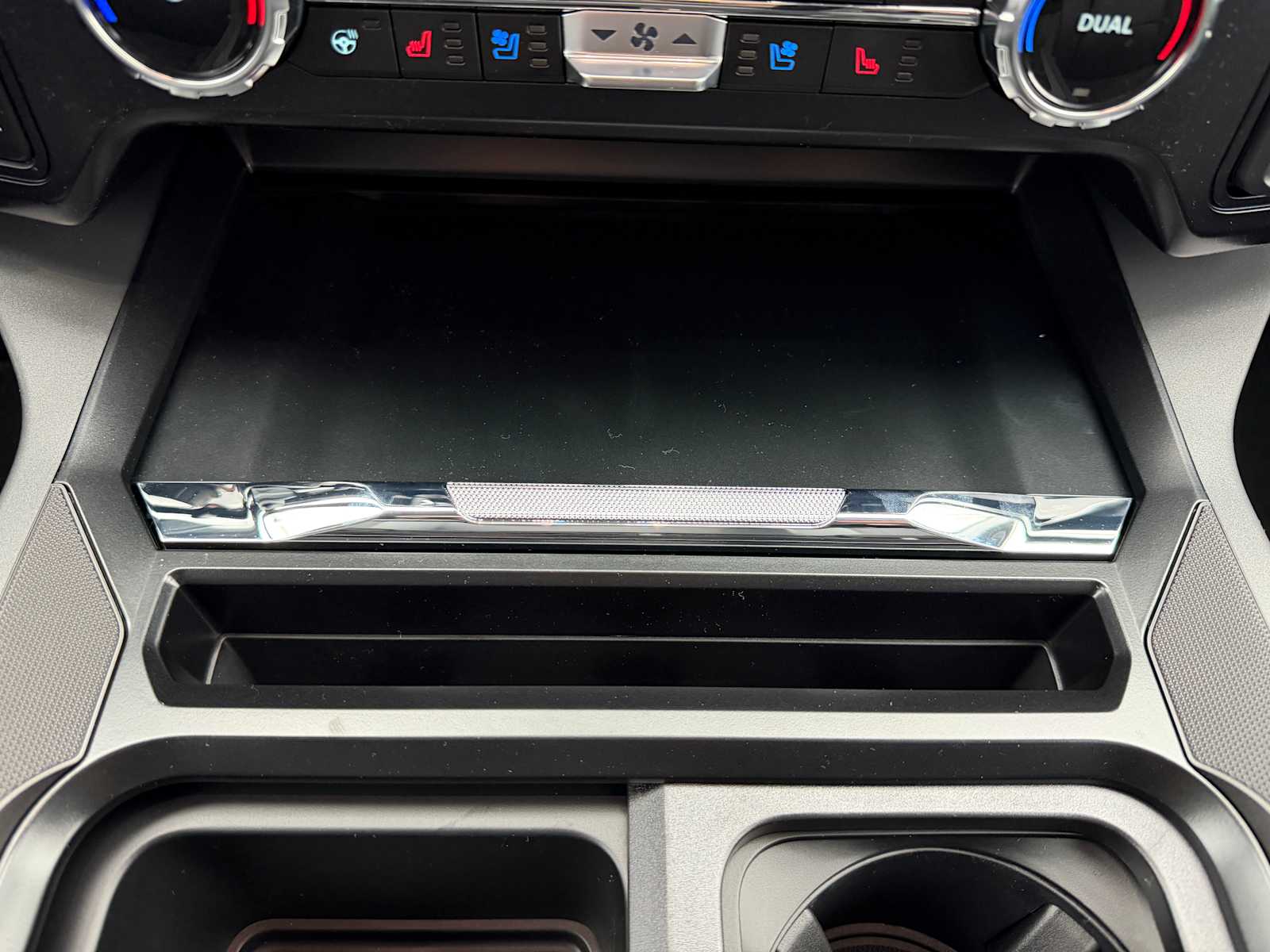 Thumbnail: 2026 Ford F-350 - 20