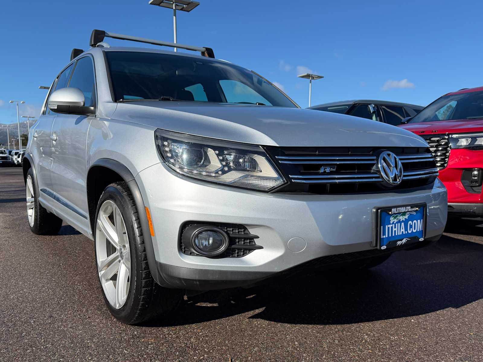 Thumbnail: 2014 Volkswagen Tiguan - 4