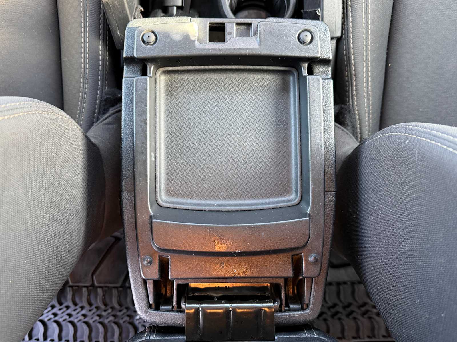 Thumbnail: 2018 Jeep Wrangler - 21