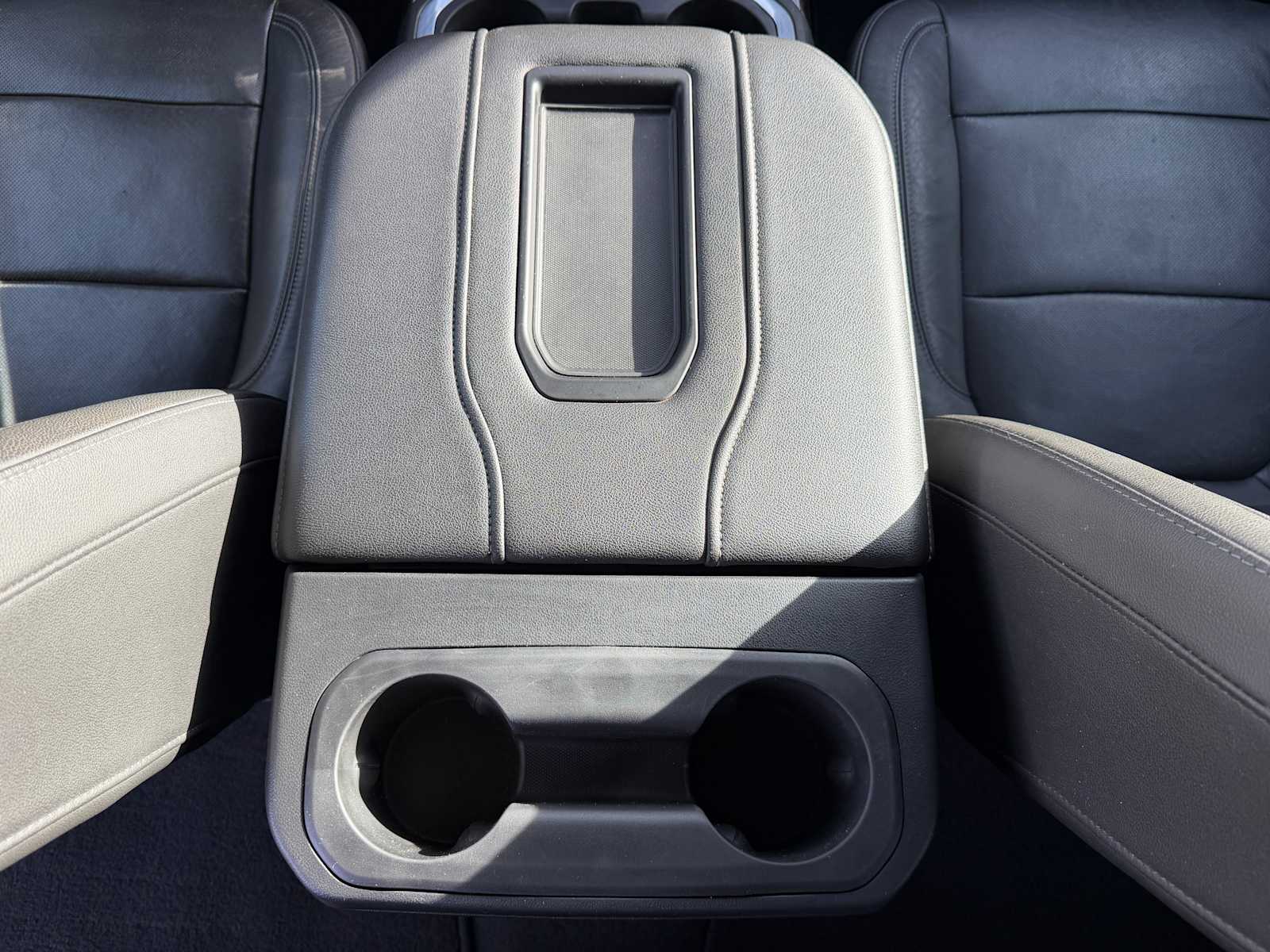 Thumbnail: 2020 GMC Sierra 1500 - 24