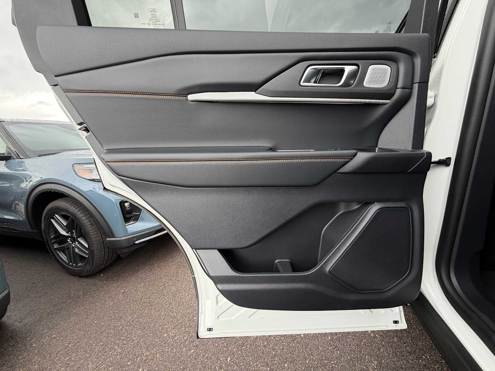 Thumbnail: 2026 Ford Explorer - 25