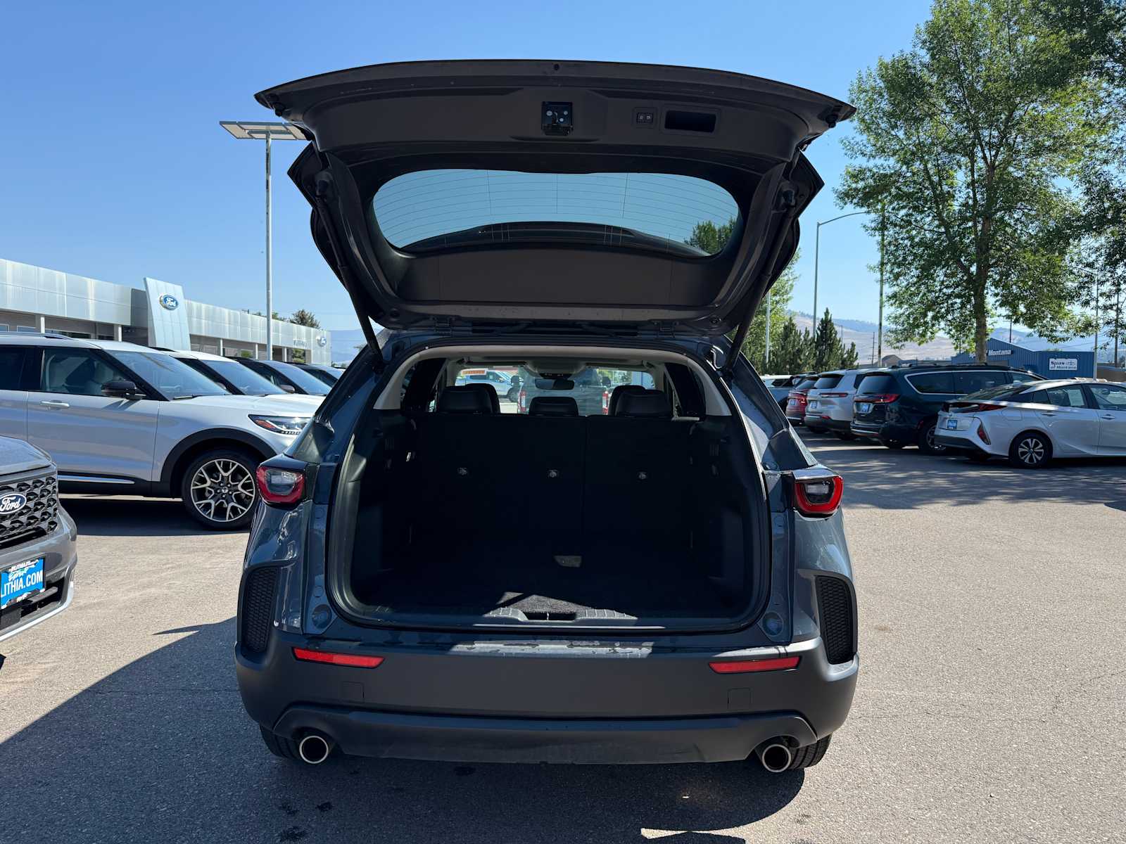 Thumbnail: 2023 Mazda CX-50 - 9
