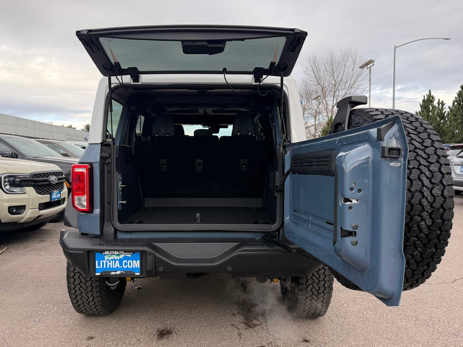 Thumbnail: 2025 Ford Bronco - 9