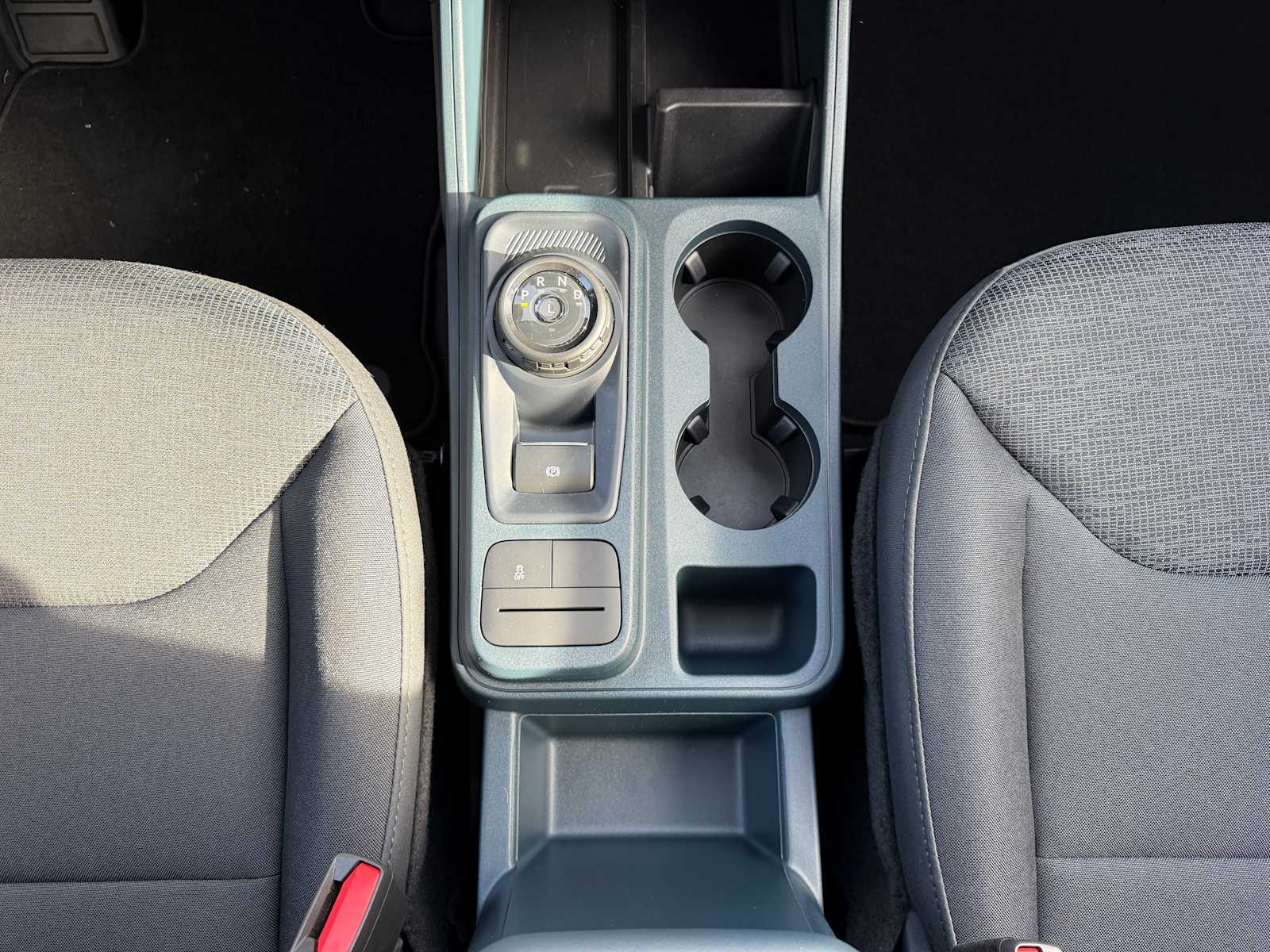 Thumbnail: 2025 Ford Maverick - 19