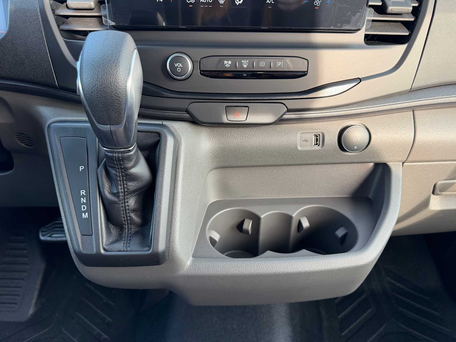 Thumbnail: 2026 Ford Transit Series - 25