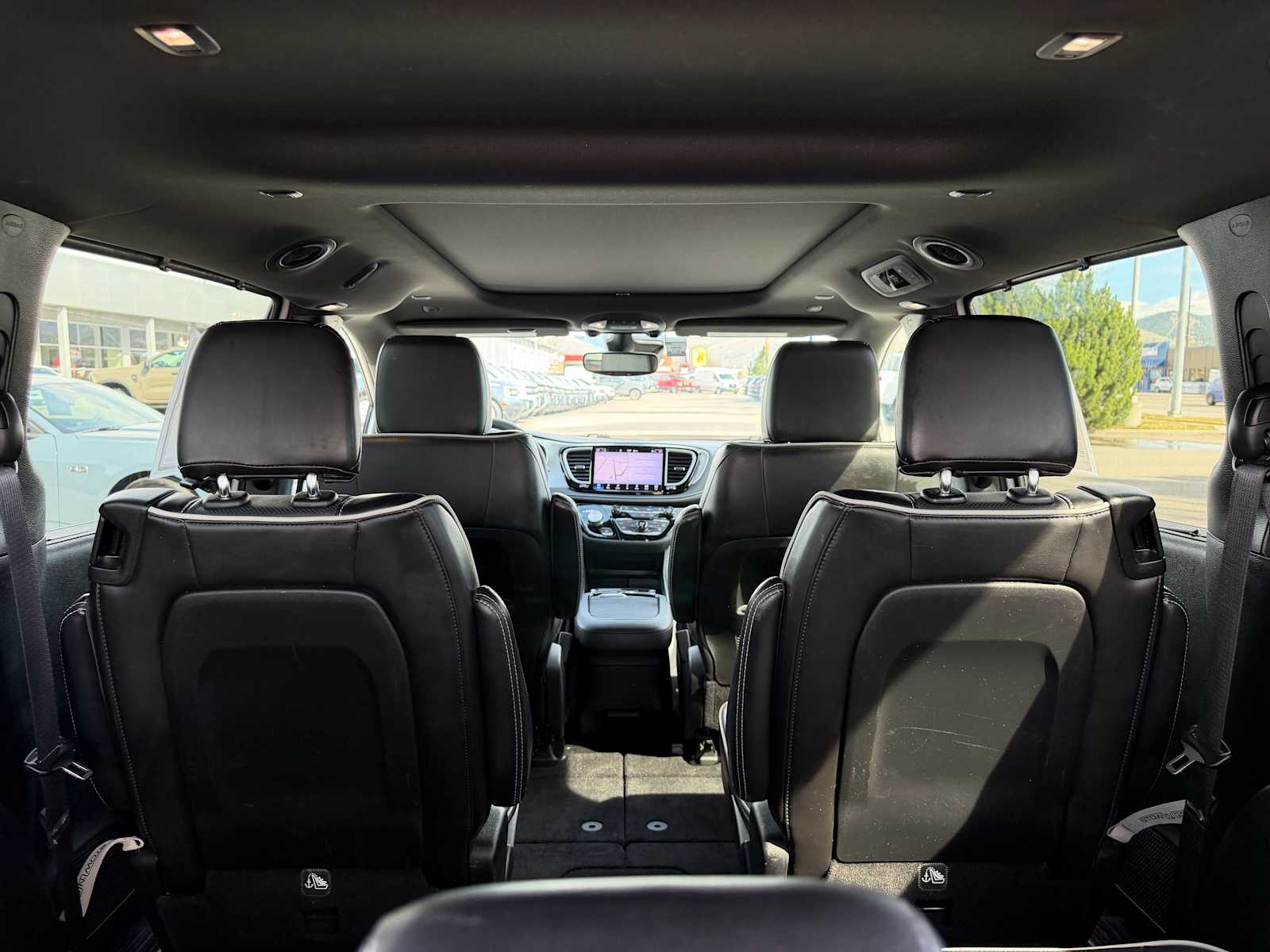 Thumbnail: 2025 Chrysler Pacifica - 27