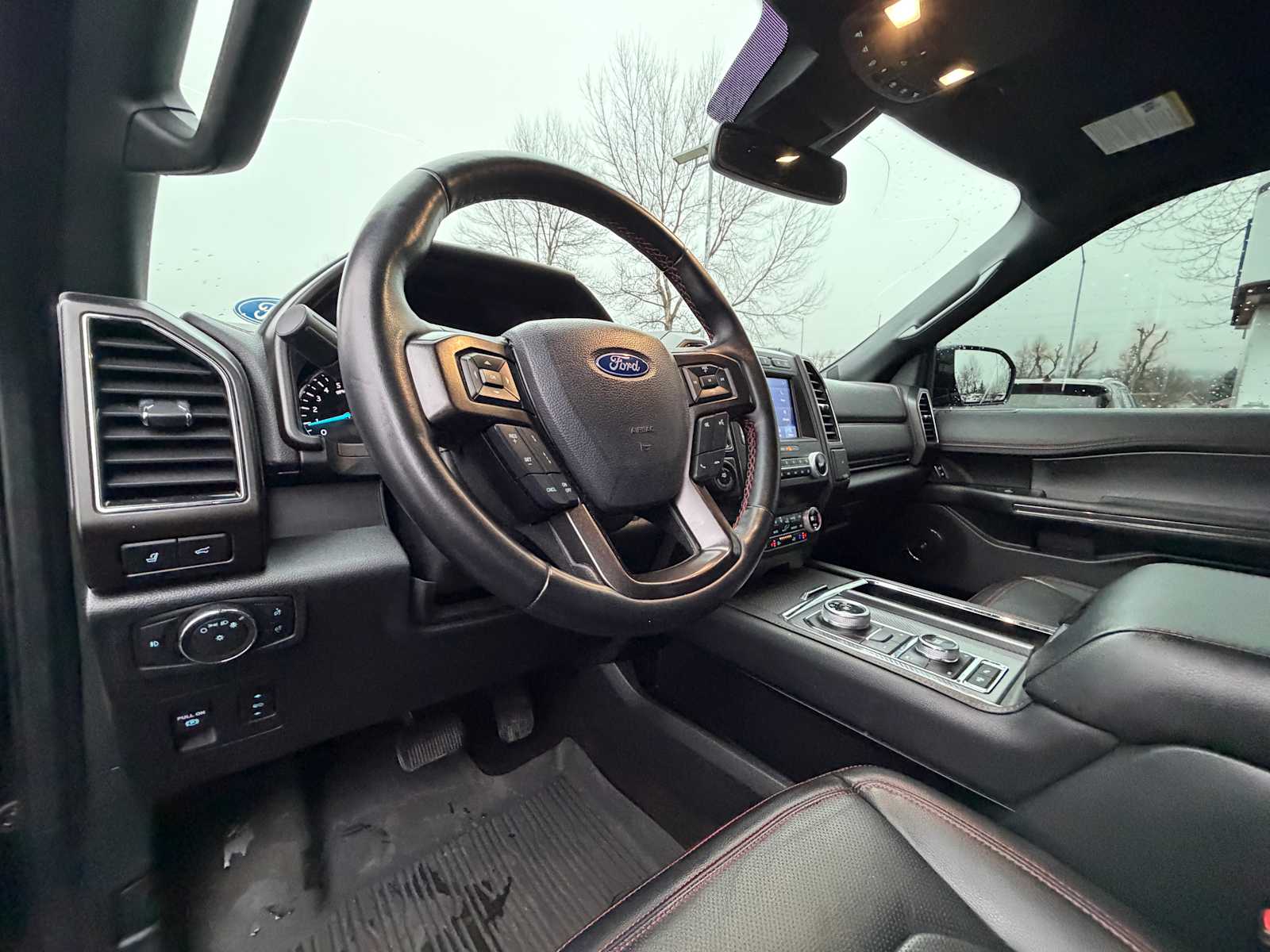 Thumbnail: 2021 Ford Expedition - 12