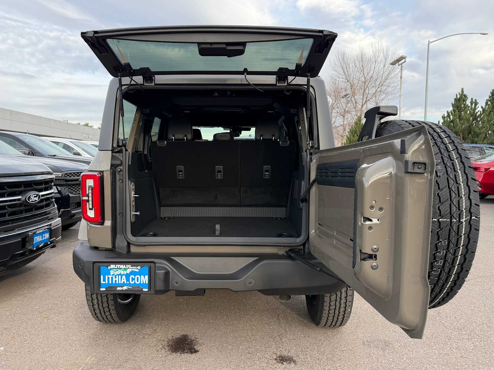 Thumbnail: 2025 Ford Bronco - 9