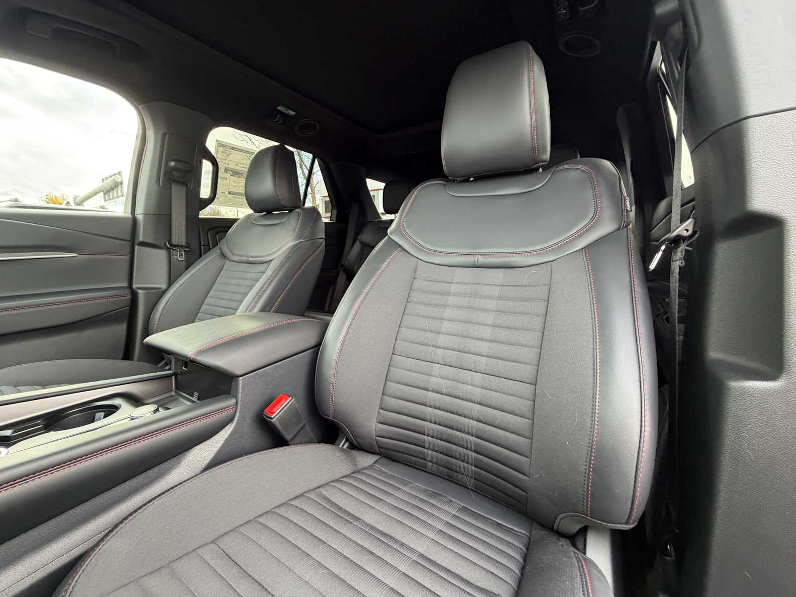 Thumbnail: 2026 Ford Explorer - 13