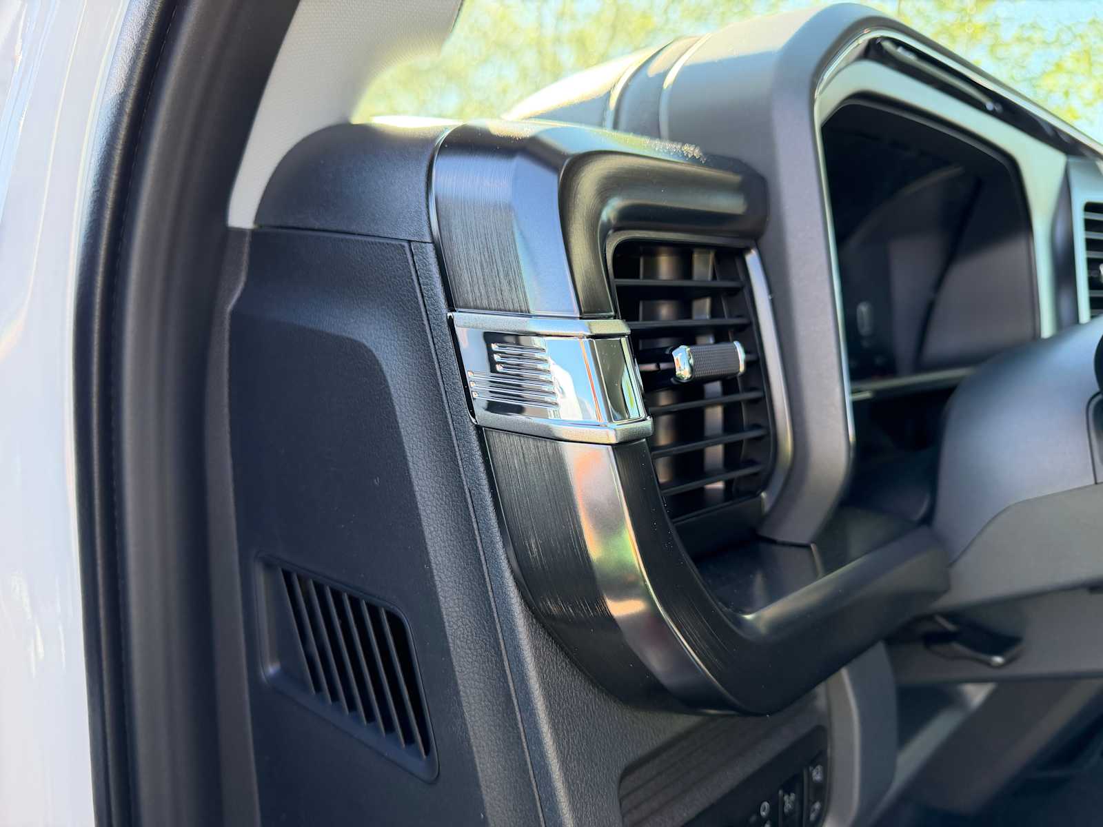 Thumbnail: 2026 Ford F-350 - 11