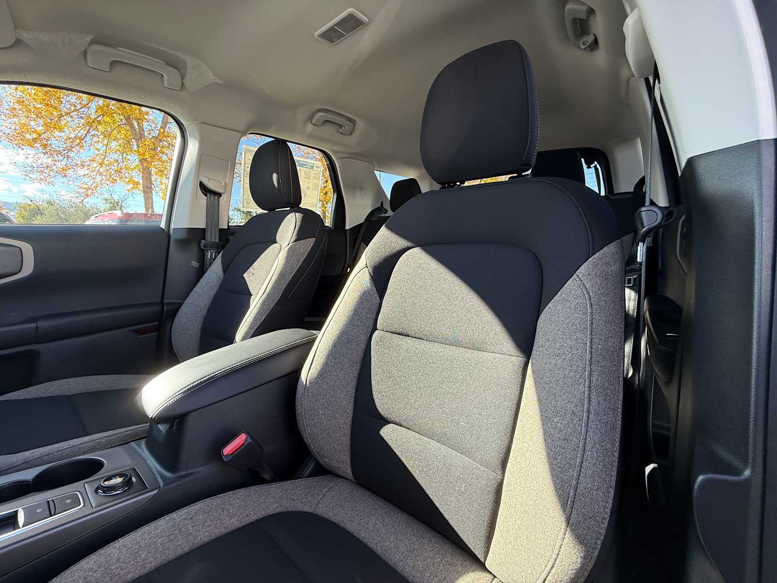 Thumbnail: 2025 Ford Bronco Sport - 12