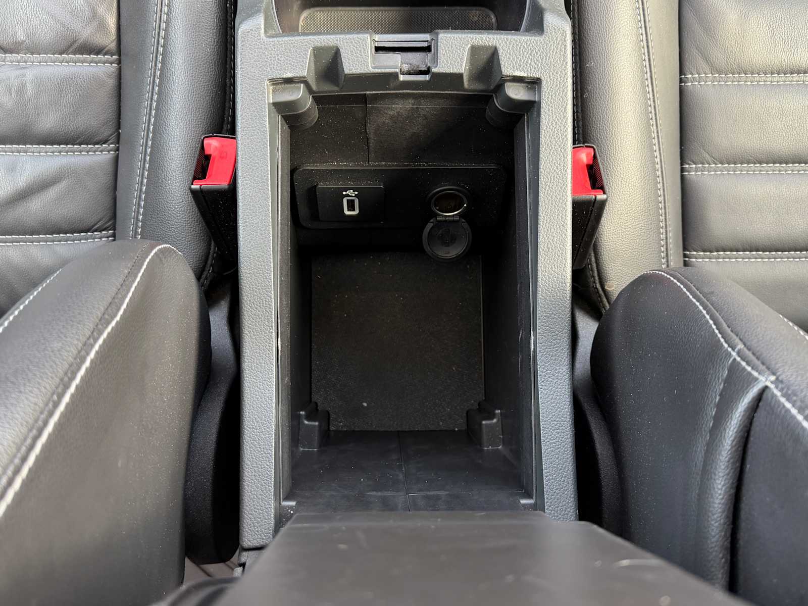 Thumbnail: 2017 Ford Escape - 22