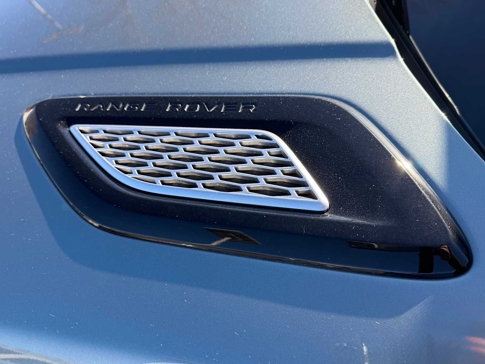 Thumbnail: 2017 Land Rover Range Rover Sport - 30