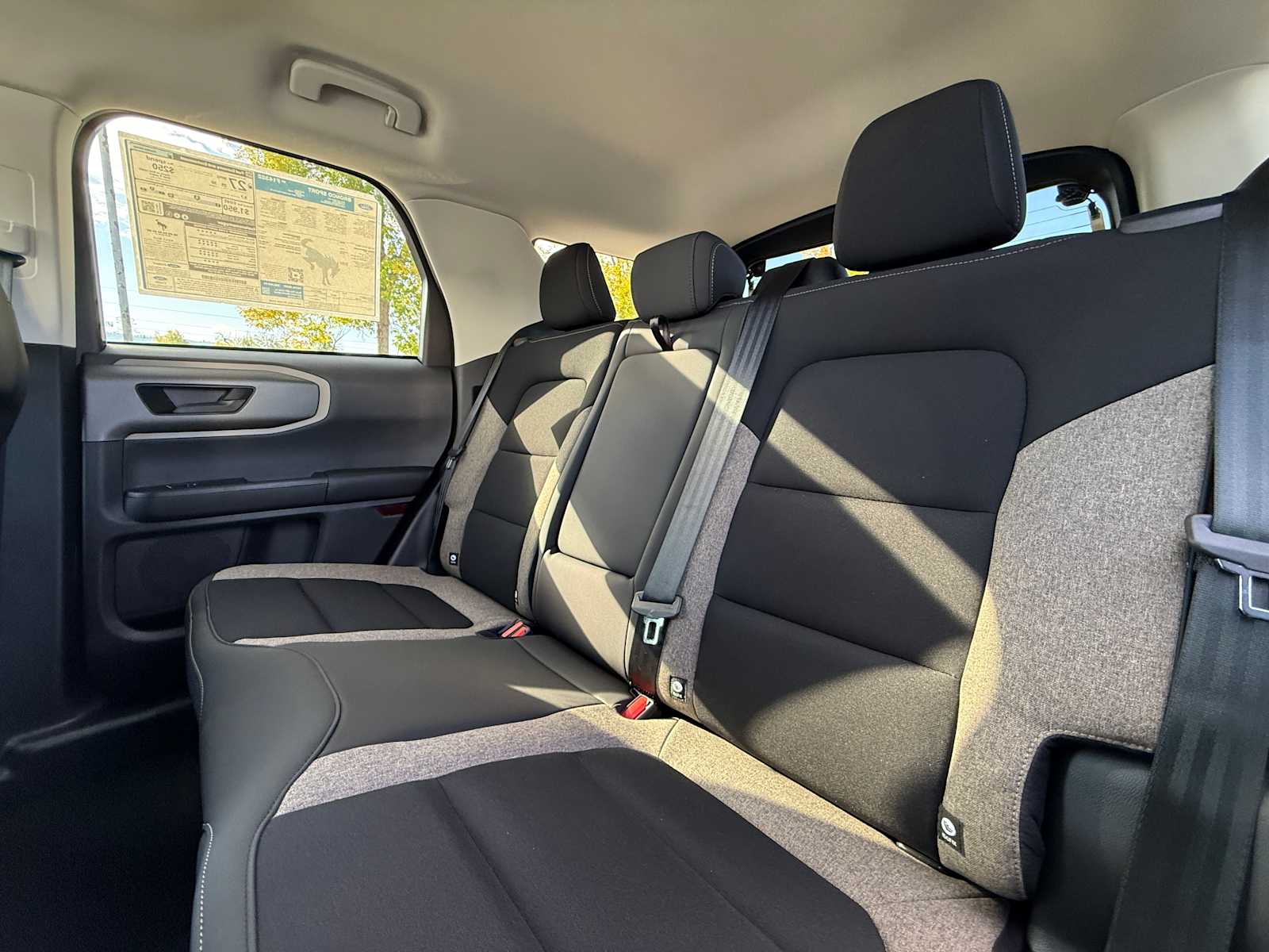 Thumbnail: 2025 Ford Bronco Sport - 25