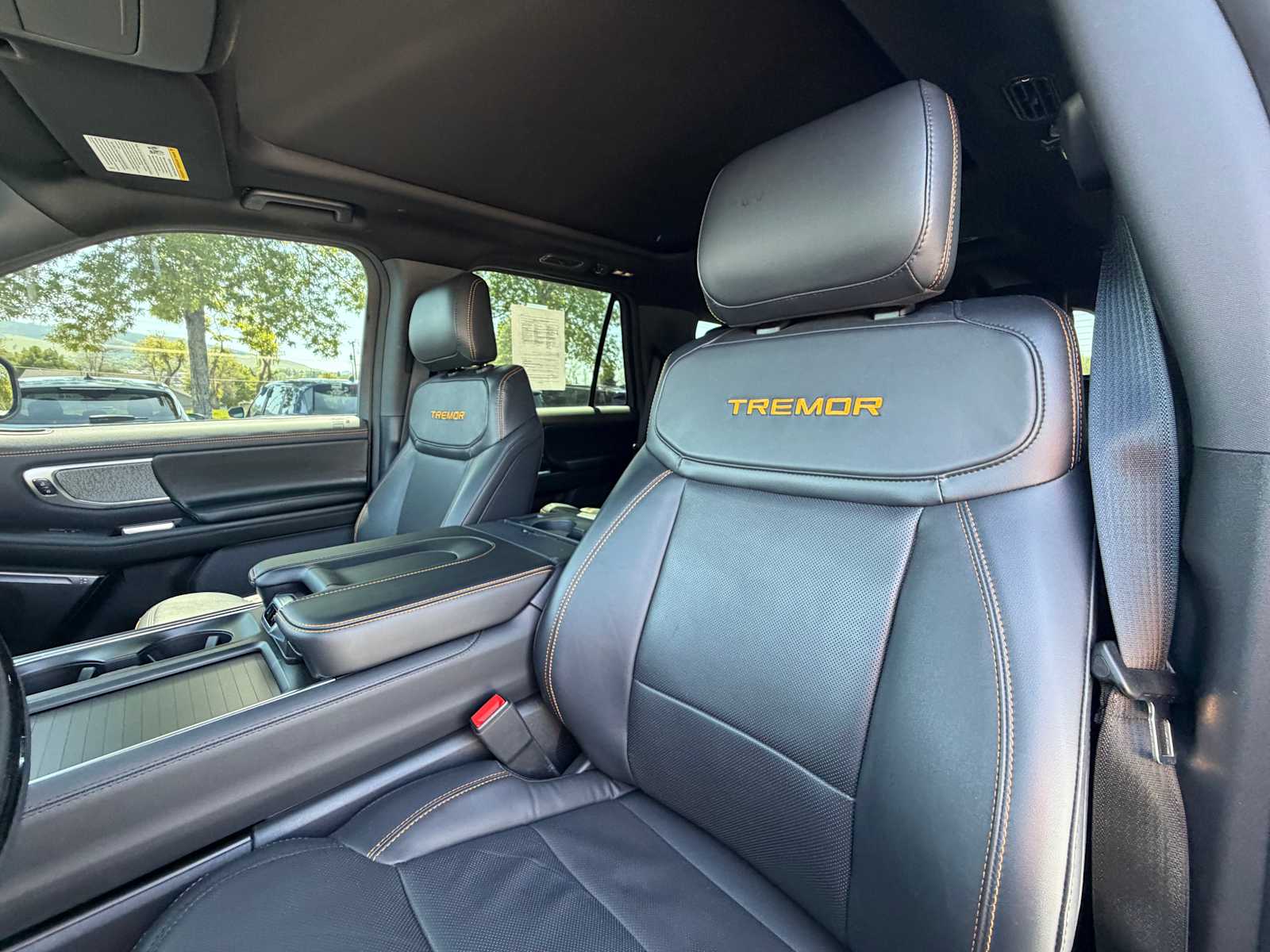 Thumbnail: 2025 Ford Expedition - 10
