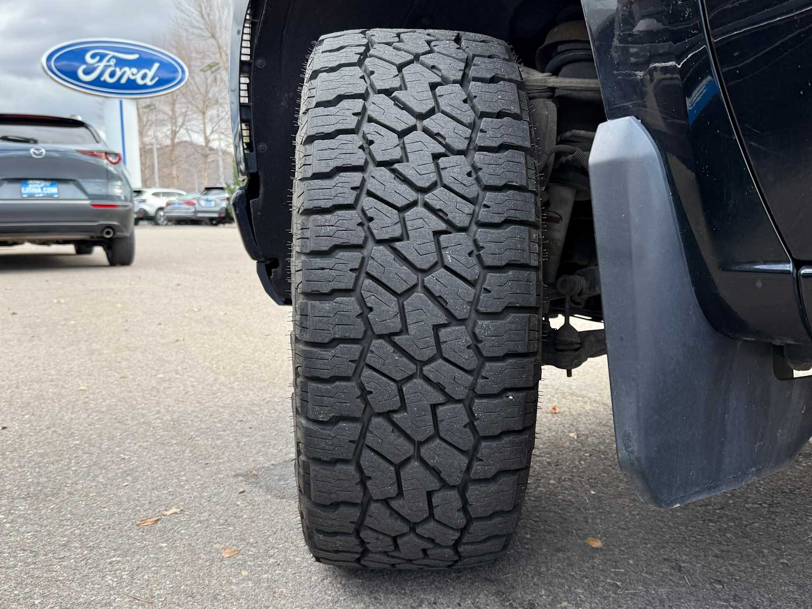 Thumbnail: 2019 Chevrolet Silverado 1500 - 29