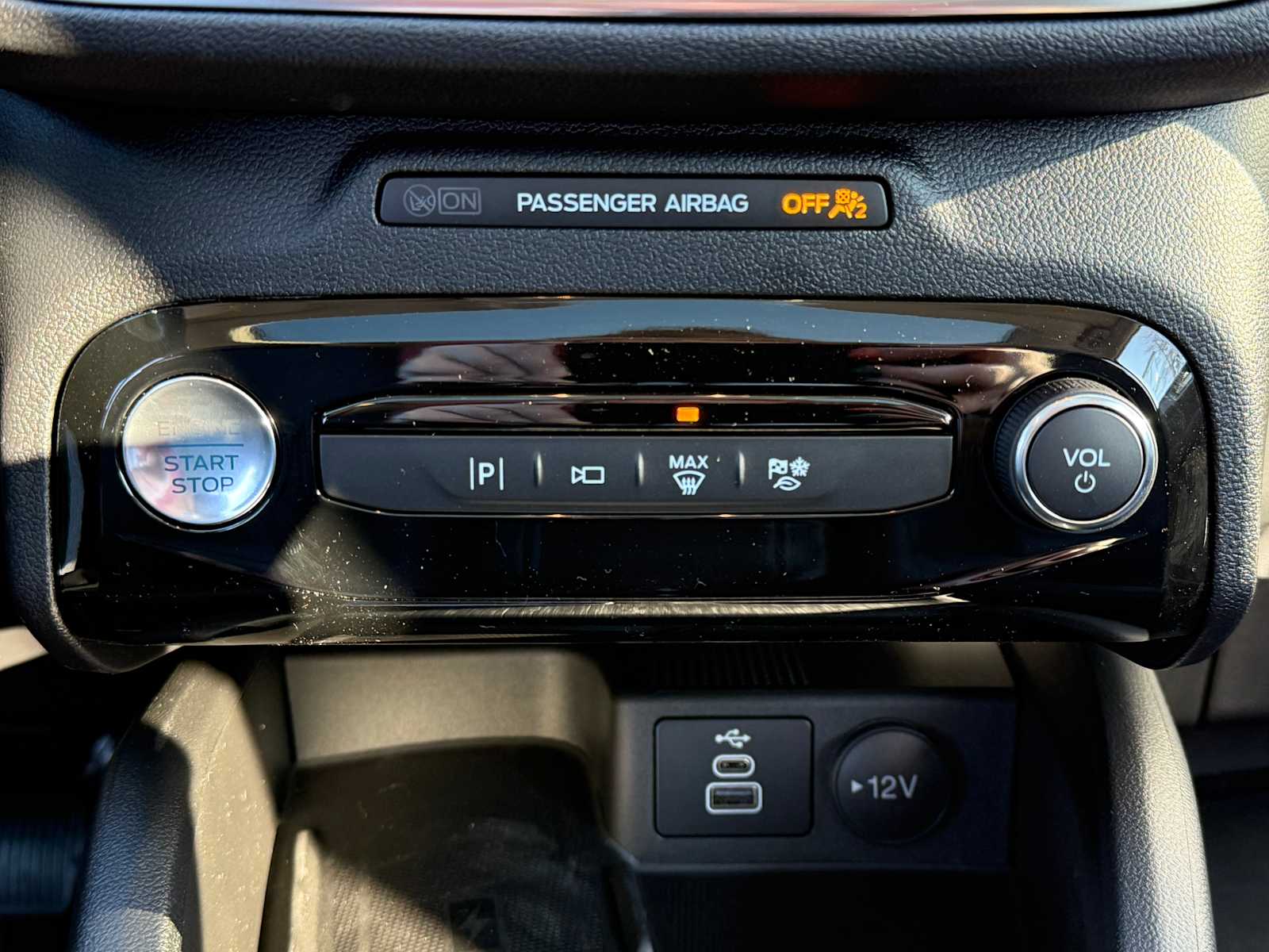 Thumbnail: 2025 Ford Escape - 16