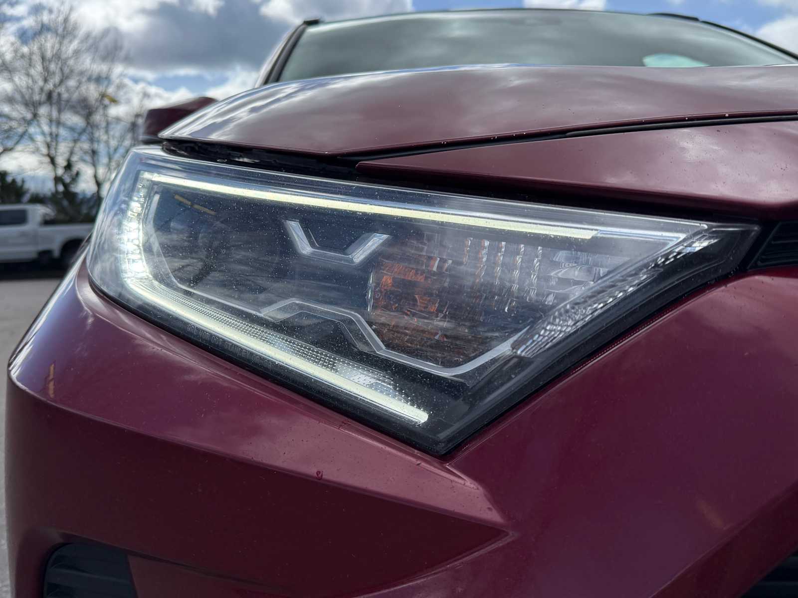Thumbnail: 2021 Toyota RAV4 - 3