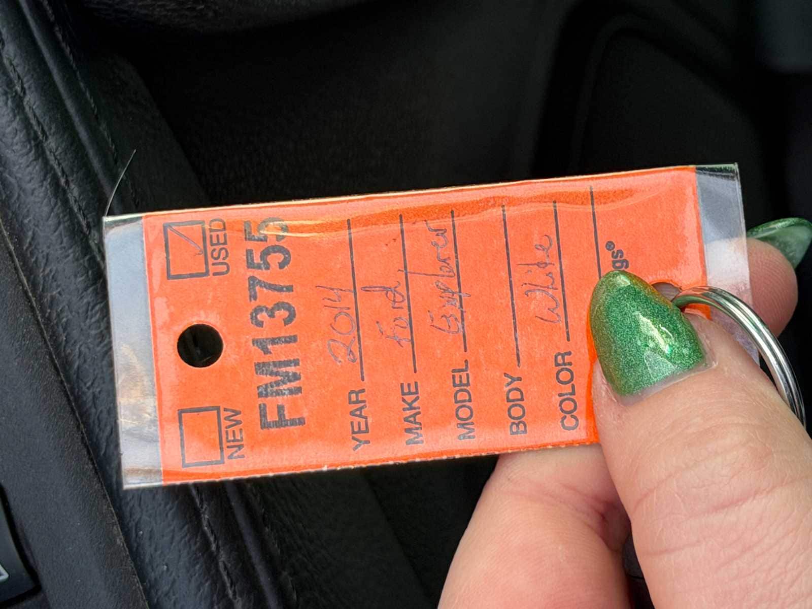 Thumbnail: 2014 Ford Explorer - 32