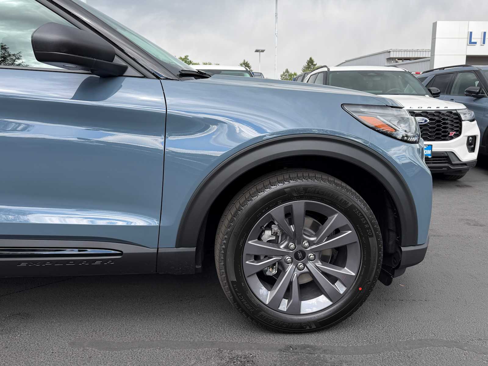 Thumbnail: 2026 Ford Explorer - 5