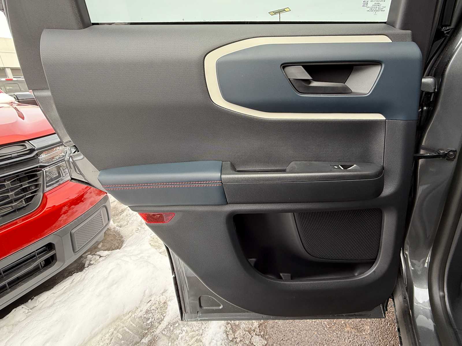 Thumbnail: 2025 Ford Bronco Sport - 22